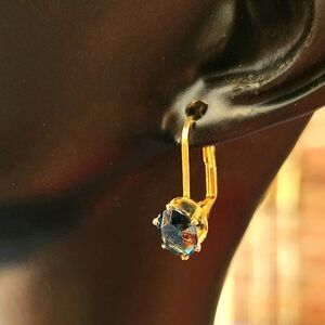 VINTAGE 1970s Gold Plated DROP Earrings Sapphire Blue STONES Leverback Dainty